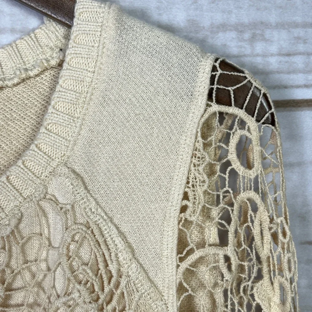 Free People Cream Crochet Lace Open Back Long Sleeve Statement Top Small Blouse